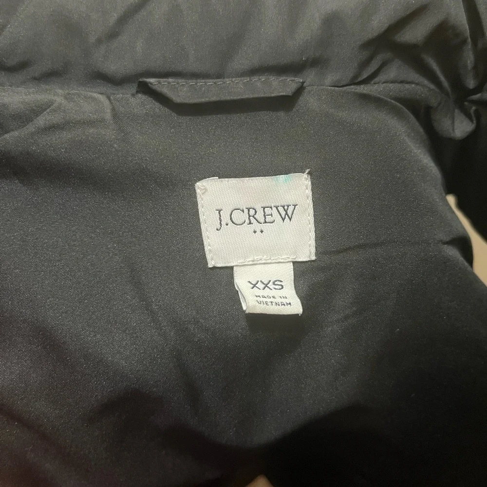 J.Crew XXS puffer vest jacket with snap pockets in black